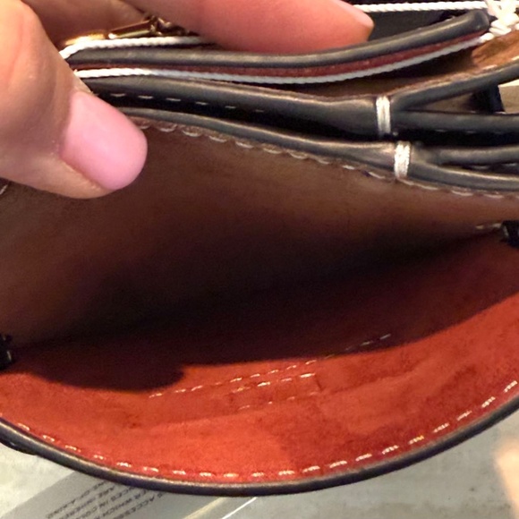 Authentic Tory Burch Lee Radziwill Petite Bucket Bag Black NWT - Picture 13 of 17